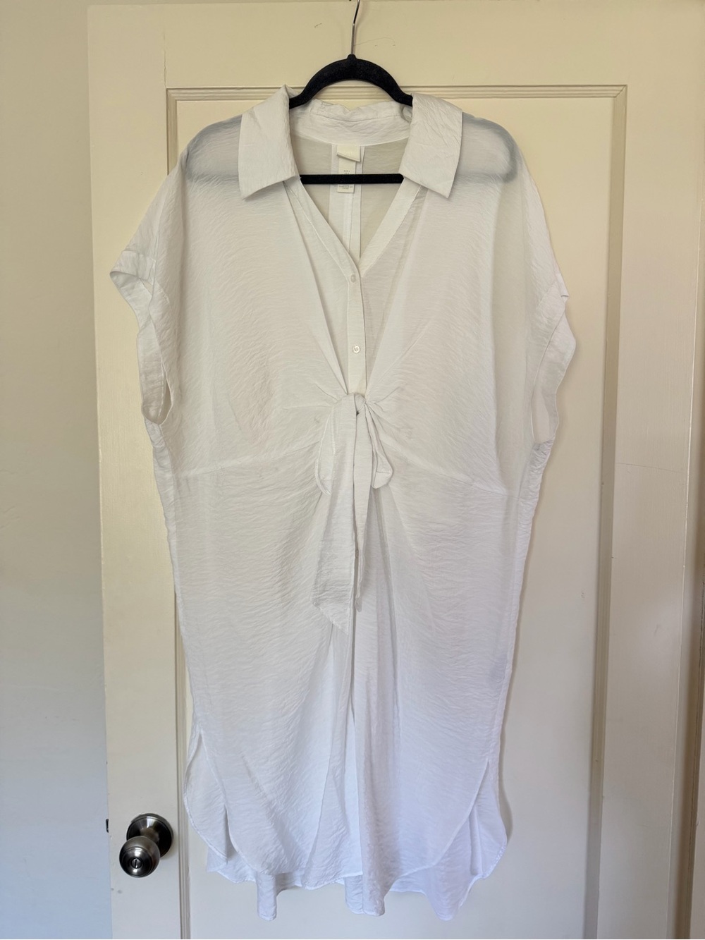 Women’s White Tie-Front Collared Dress